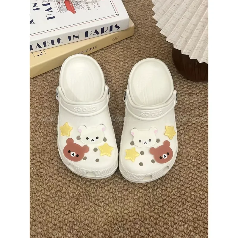 Kawaii Rilakkuma Good Fortune Clover zapato hebilla flor Linda decoración de zapatos accesorios Diy regalo de niña regalos de vacaciones
