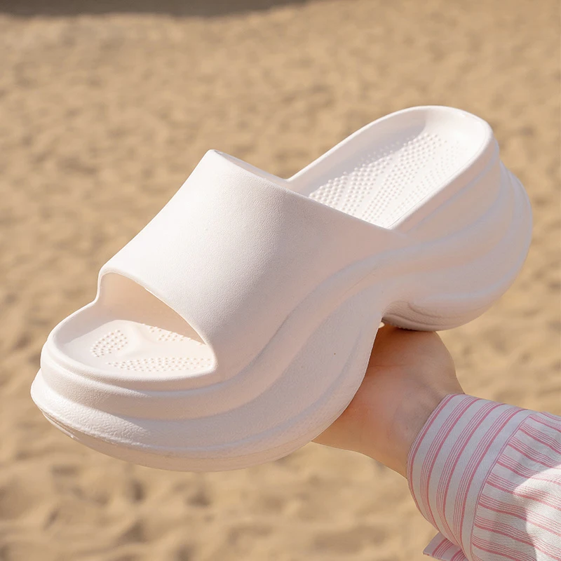 Outdoor Rose Chunky Platform Slippers for Women 2026 Fashion Thick Sole Beach Sandals Woman Anti Slip Summer Heightening Slides