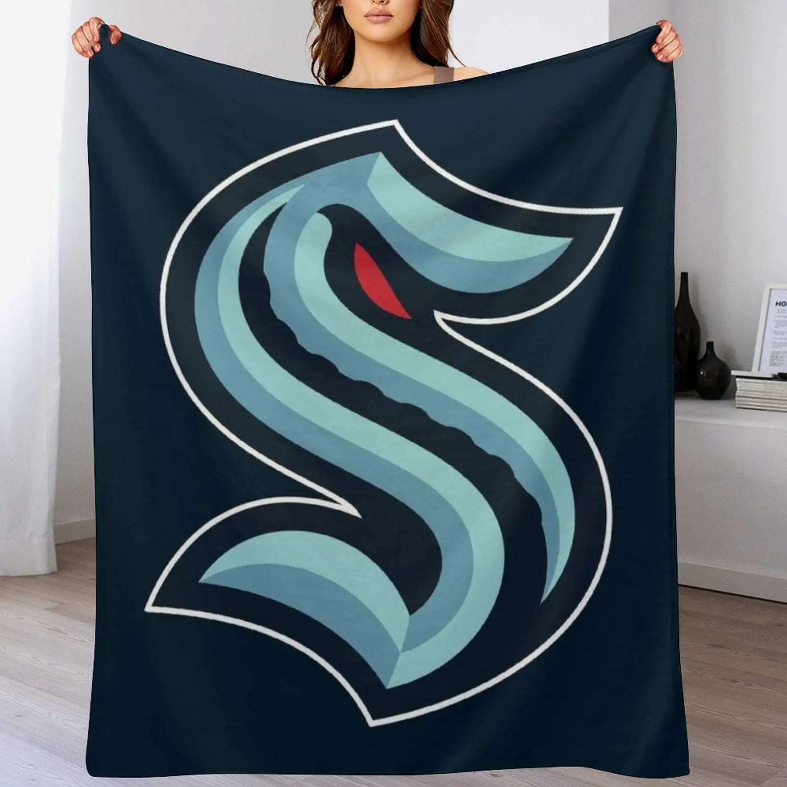 

The-Kraken of-Seattle Throw Blanket Camping Custom Bed covers christmas gifts Blankets