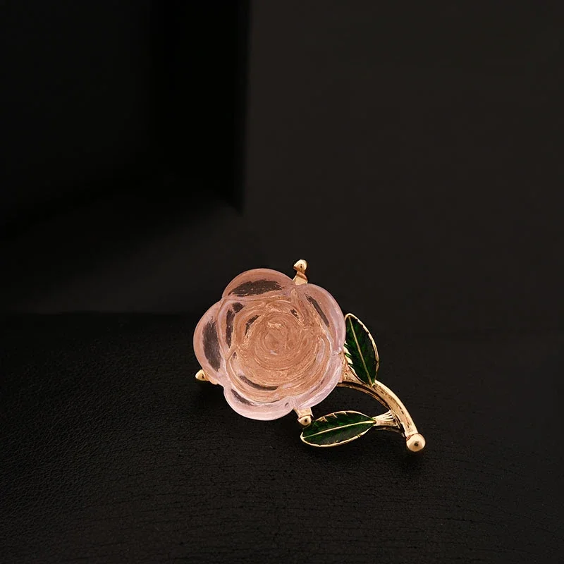 Fashion All-Match Light Pink Crystal Rose Collar Pin Personality Anti-Exposure Flower Brooch Clasp Neckline Accessories Jewelry