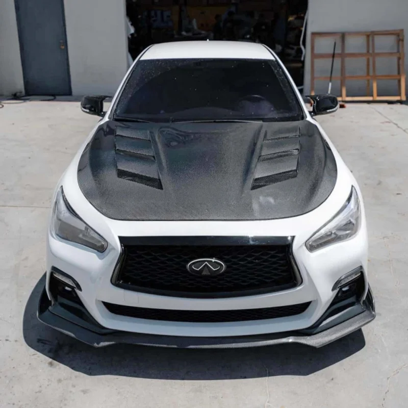 غطاء محرك السيارة ذو فتحات تهوية من ألياف الكربون لغطاء محرك إنفينيتي Q50 V37