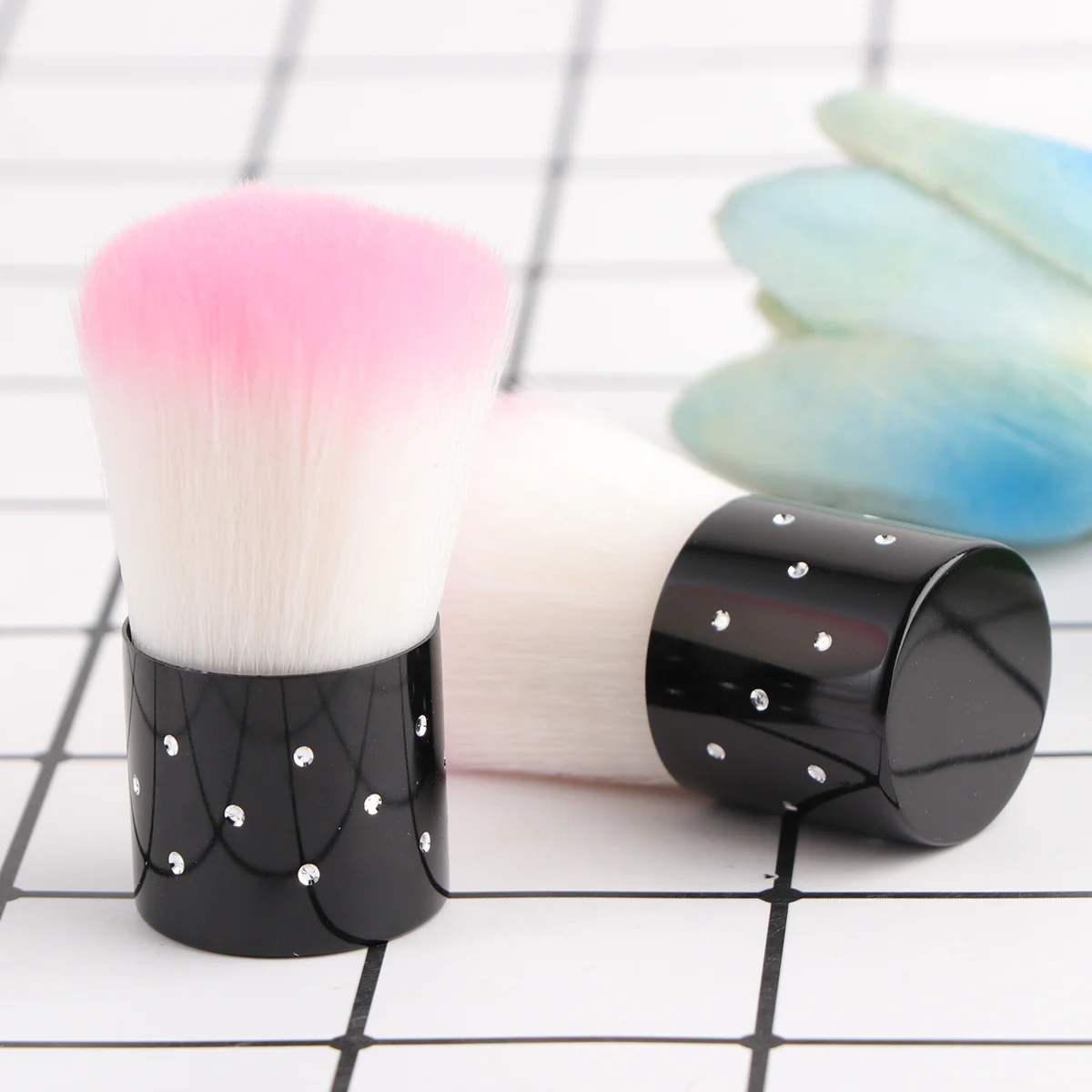 

3pcs Nail Art Cleaning Brush Soft Bristles Gentle For Skin Portable Dust Powder Tool Salon Home Manicure Kit Cosmetics