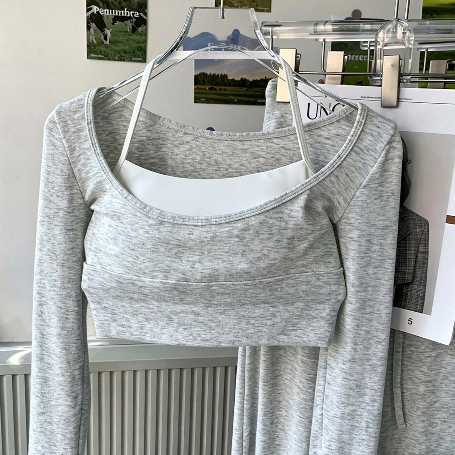 Damen Langarm-Yoga-Shirts Fitness-Brustpolster Sport-Top Kurz Elegante Tanz-Yoga-Kleidung Gym-Pilates-Tops – Detail 11