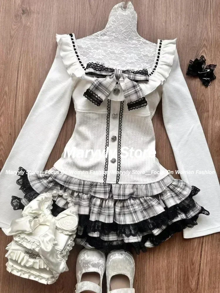 Japanisches Vintage süßes 2-teiliges Set Damen Kawaii Patchwork Schleife schlanke gestrickte Tops + Spitze karierter Minirock Herbst Winter Outfits