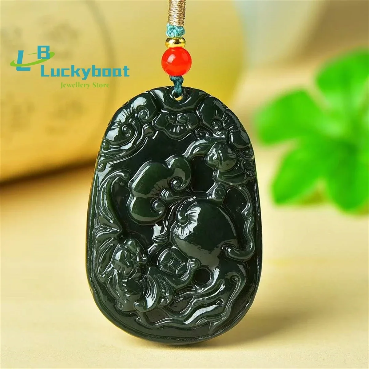 

Natural Hetian Qingyu Ruyi Pendant is Simple and Elegant Personalized Exquisite Fashionable and Versatile for Men and Women