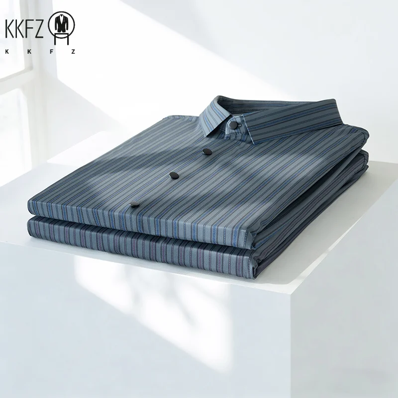 

Men Casual Striped Short Sleeve Shirt Slim Fit Wrinkle Resistant Button Up Blouse Daily Wear Business Office Top