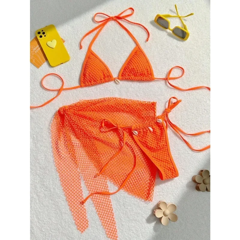 2025 Nowy 3-częściowy zestaw kostiumów kąpielowych dla kobiet Seksowne stringi bikini ze spódnicą Sarong i okryciem Pomarańczowy czarny kostium kąpielowy na plaży