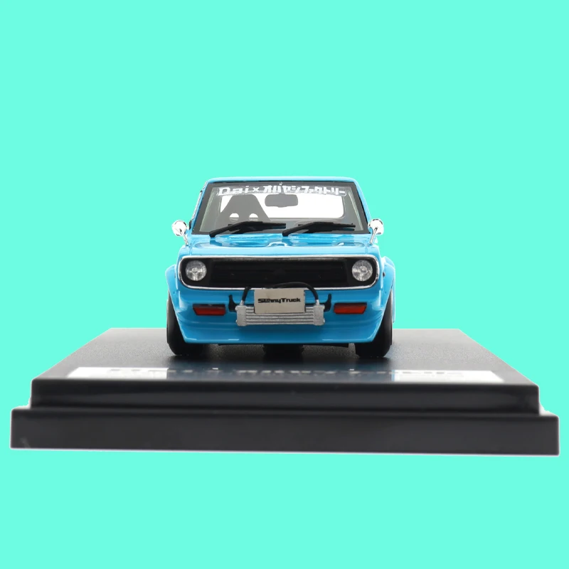 Scale 1:43 Car Model Toys Retro SUNNY TRUCK Car Collection Model Die Casting Craft Toy Gift Decoration Ornament