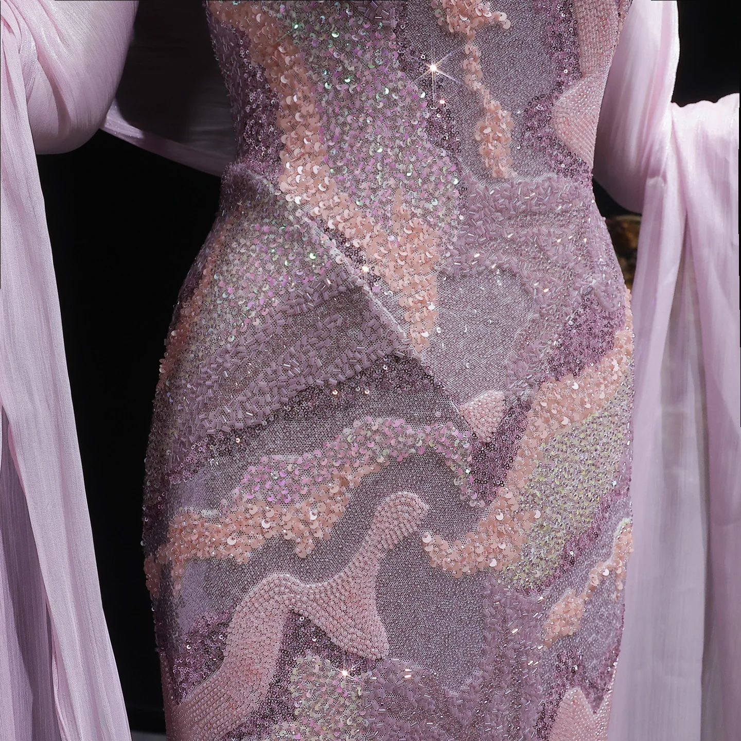 Sharon Said Abendkleider Luxuriöses Etuikleid mit Herzausschnitt, Tüll, Perlen, Cape, Pailletten, Dubai, formelles Hochzeits- und Partykleid SS658, maßgeschneidert – Detail 9
