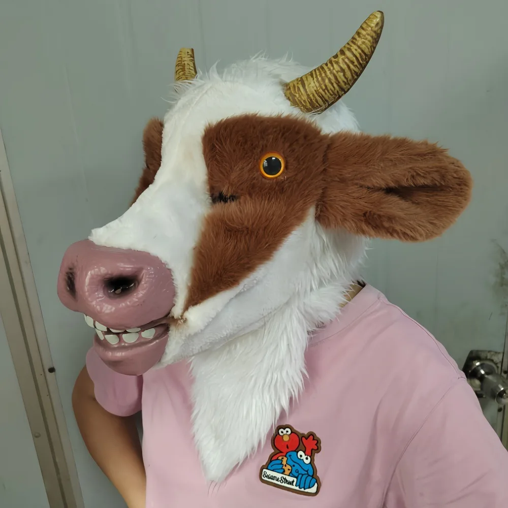 Pelzige Kuhmaske für Erwachsene, Naturlatex Tier-Vollkopfmaske für Halloween, Cosplay und Kostümpartys – Detail 1
