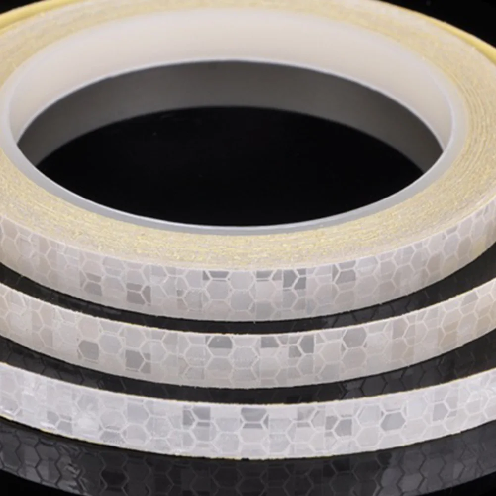 

2pcs Wheel Reflective Stickers Bike Wheel Safe Accessories Cycling Wheel Rim Stickers Reflective Decal Tape (Silver)