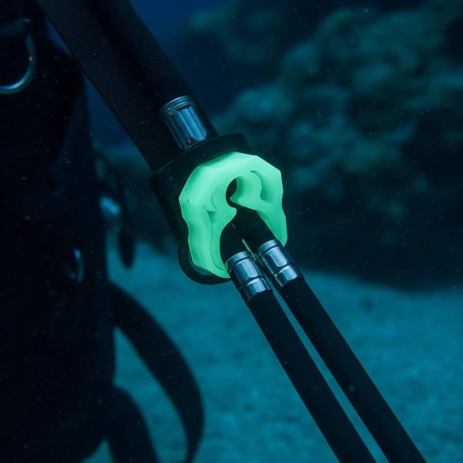 Double Hose Holder Clip Quick Releasing Scuba Hose Clip for Technical Divers