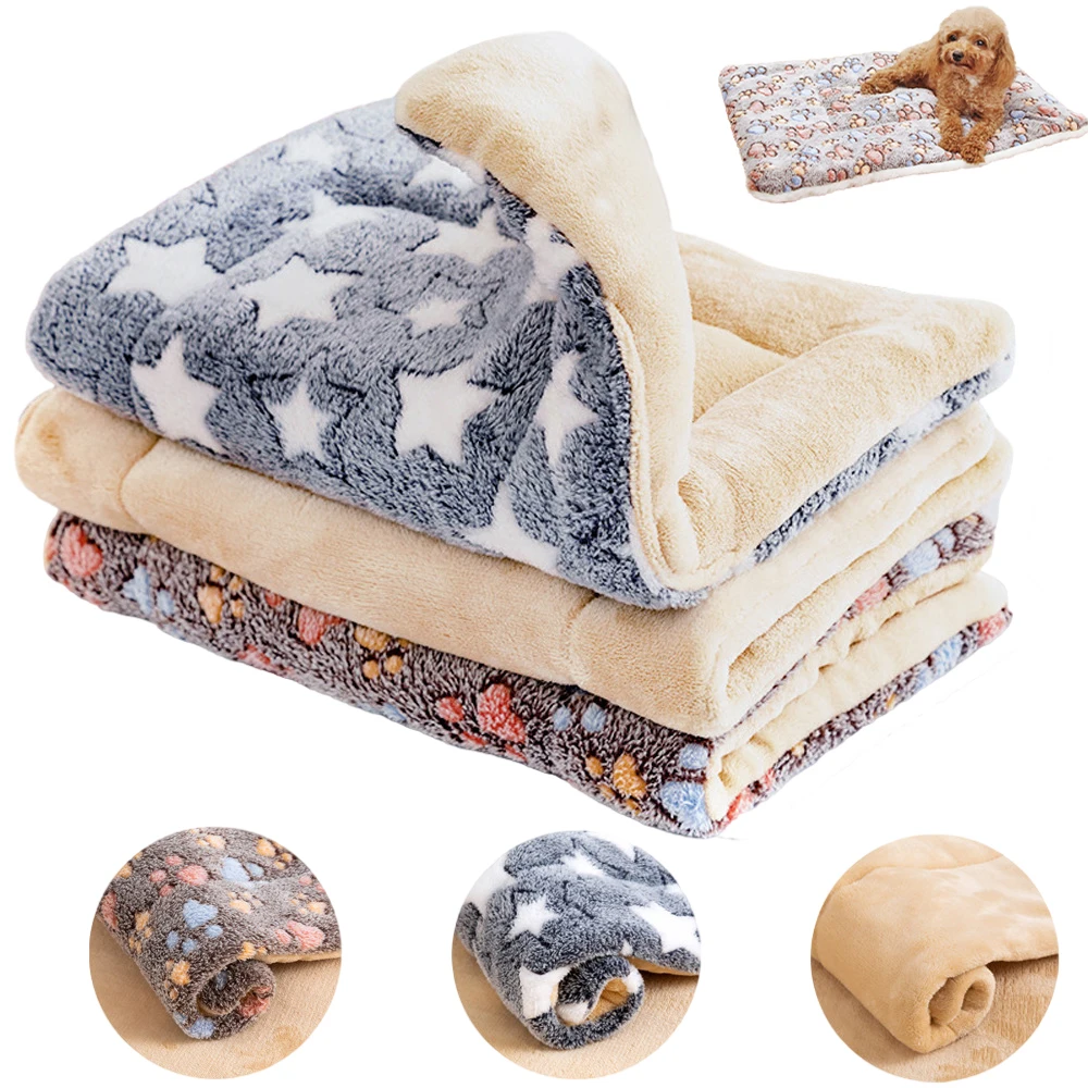 Soft Warm Pet Sleeping Mats Winter Dog Bed Pad Pet Blanket Mattress Puppy Cat Sleep Mat Lovely for Small Large Dogs Home Carpet