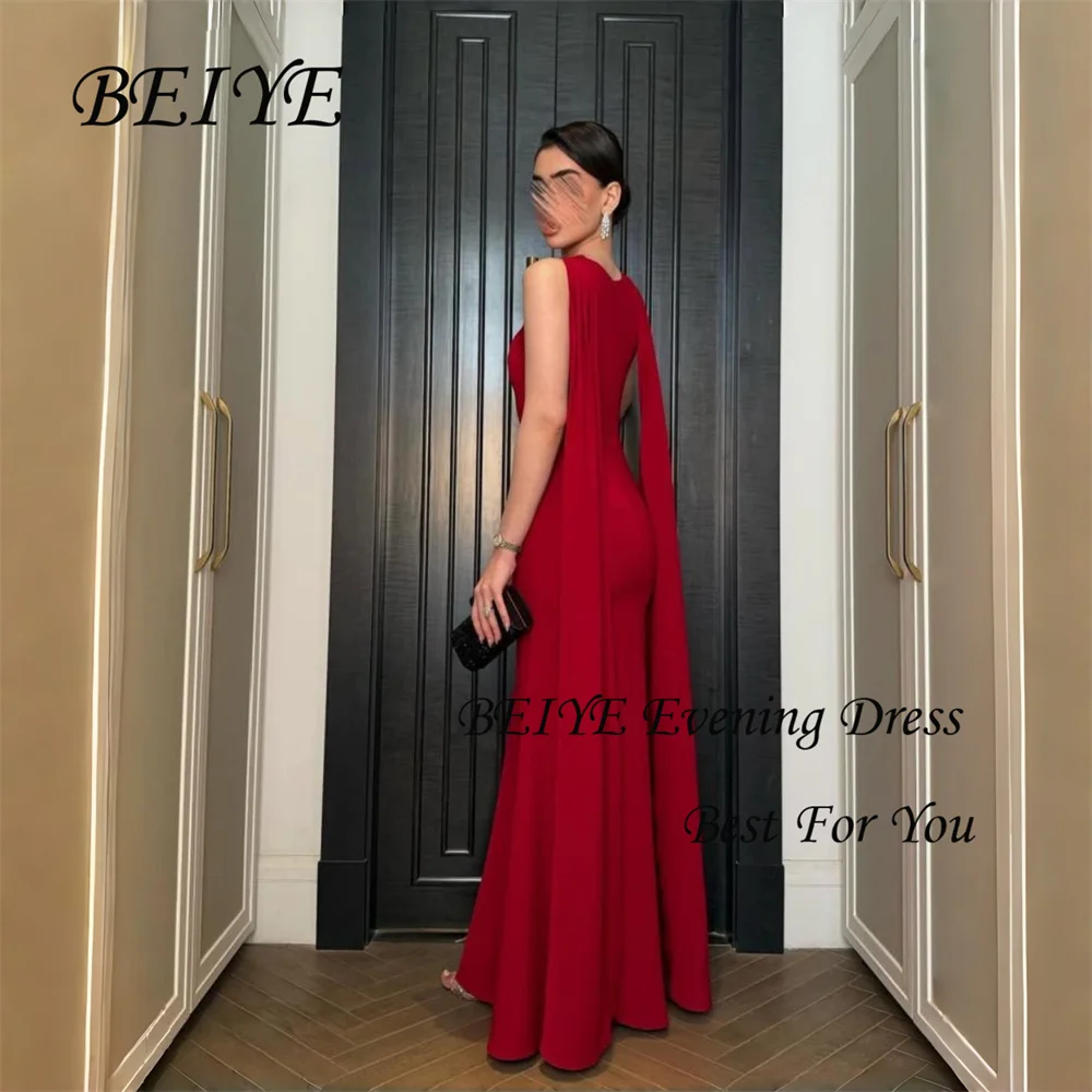 BEIYE – robe de soirée sirène rouge moderne pour femmes, col licou, sans manches, fente latérale, robe de soirée formelle, personnalisée, 2026