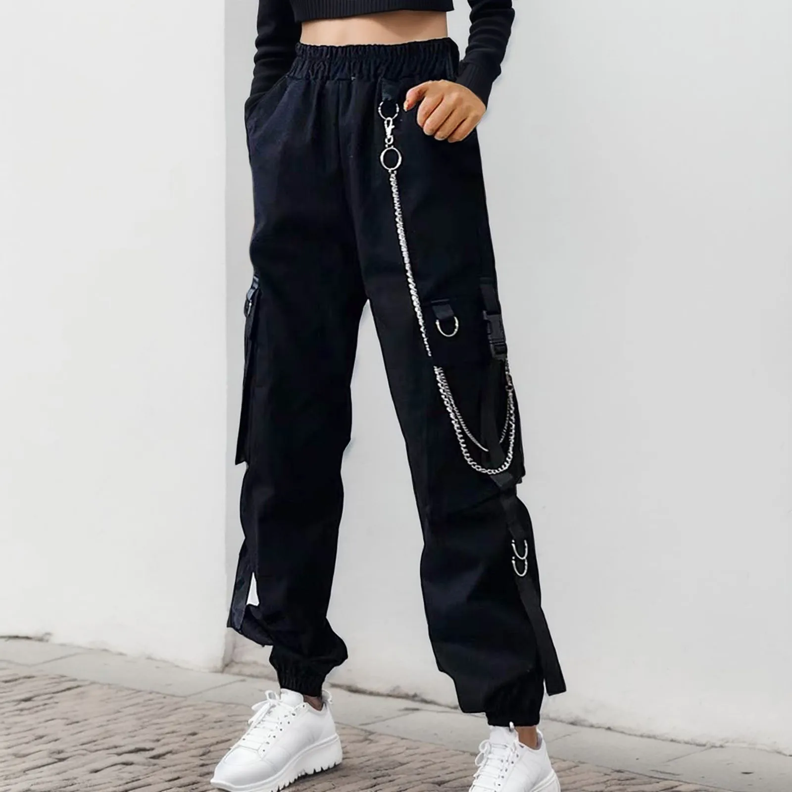 

Techwear Black Cargo Pants For Women Punk Cargo Trousers Male Autumn Casual Gothic Streetwear Ribbon Chain Hip Hop Style Outfits