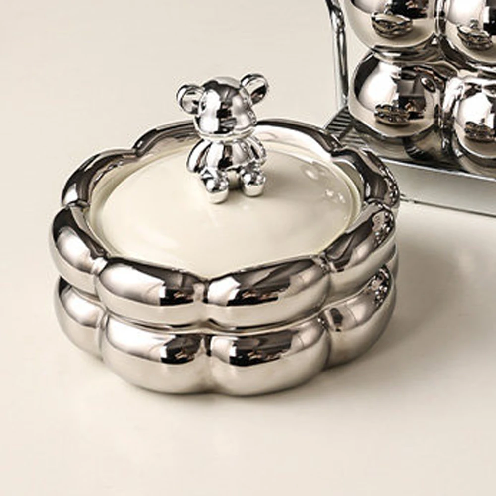 Ceramic ashtray with lid high sense ornaments creative personality living room luxury office trend decoration anti-fly ash
