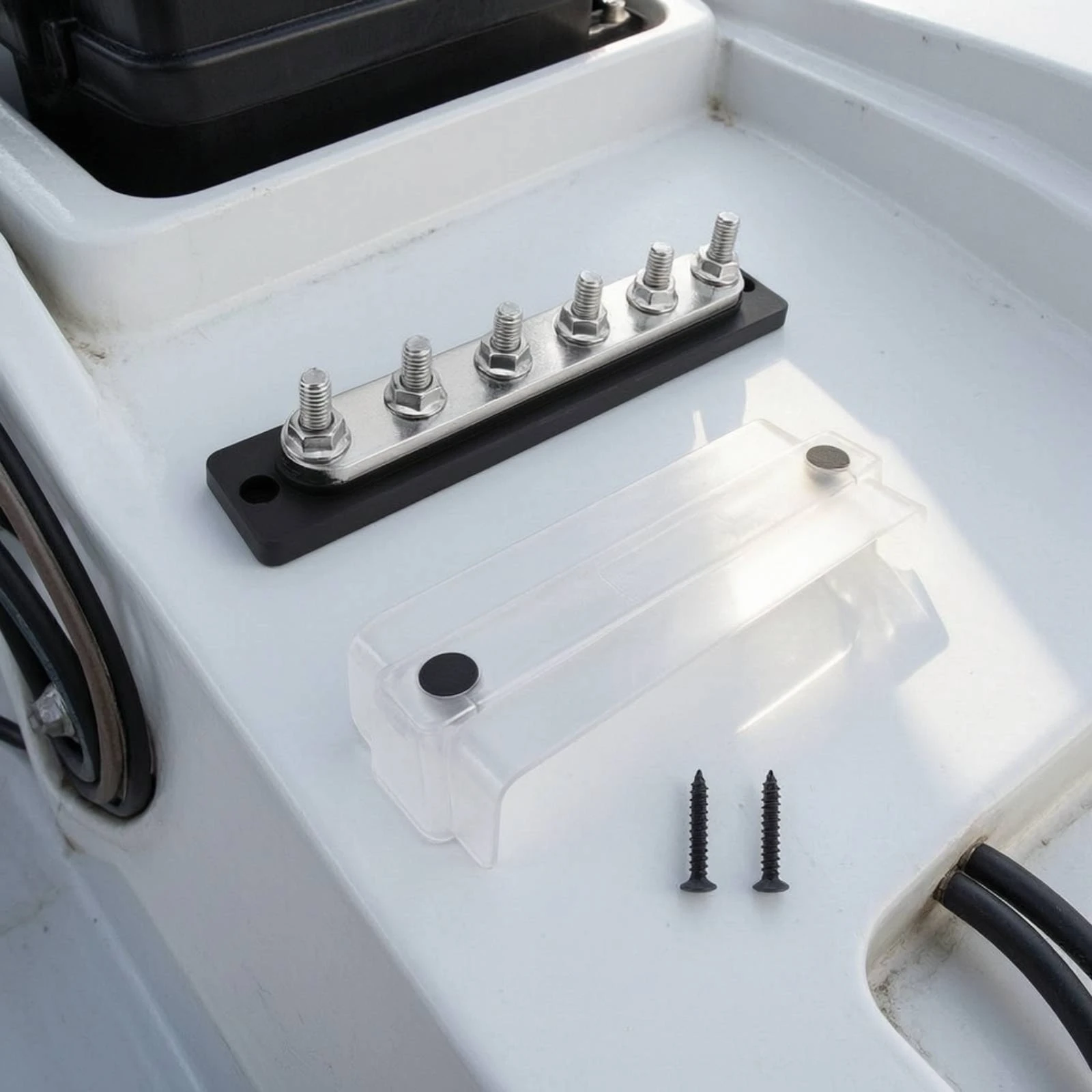 6 Stud Bus Bar Dustproof Bus Bar with Cover Power Distribution Block with Cover 48V Power Distribution Block 12V for Marine, RV