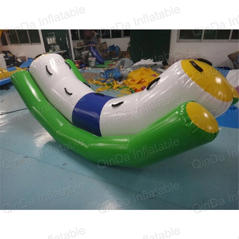 Tobogán inflable vendedor caliente de Totter de agua 2016, balancín de lona de PVC de 0,9 Mm para juegos acuáticos, juguetes de piscina para niños