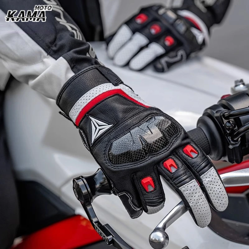 

Four Seasons Waterproof Motorcycle Leather Gloves Carbon Fibre Touch Screen Non-slip Motorbike Gloves Perforated Ventilate