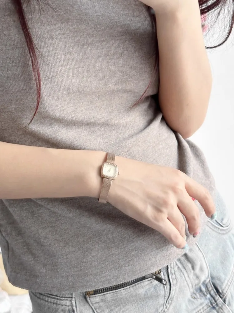 2025 New Vintage Women's Watch Gold Plated Luxury Noble Gift for Lovers Retro Watch