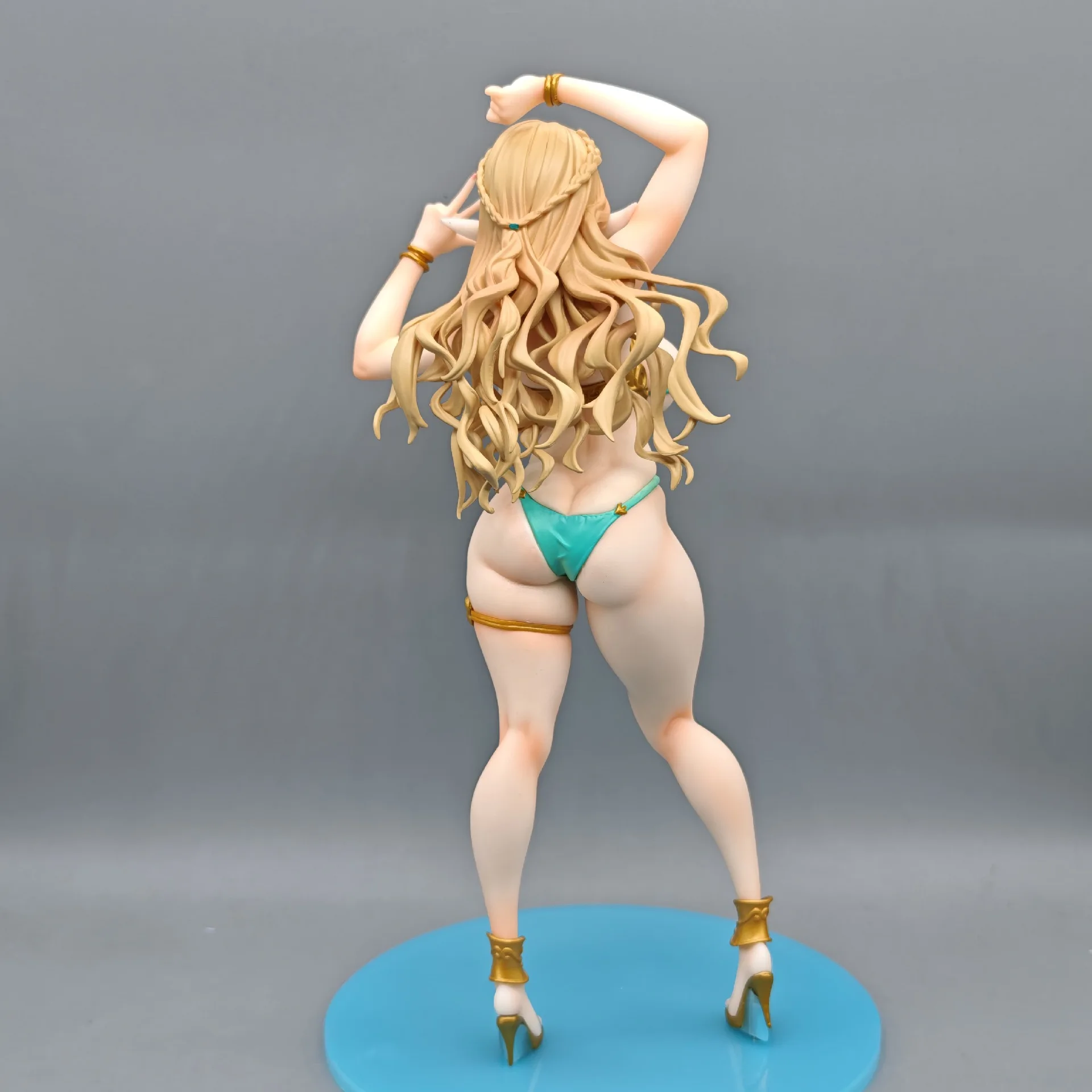 

Villager Mama Tiana Bathing Suits Ver Figure Series ELF Village Kukuru Cecil Chinese Anime Figures PVC Action Figure Toy Game