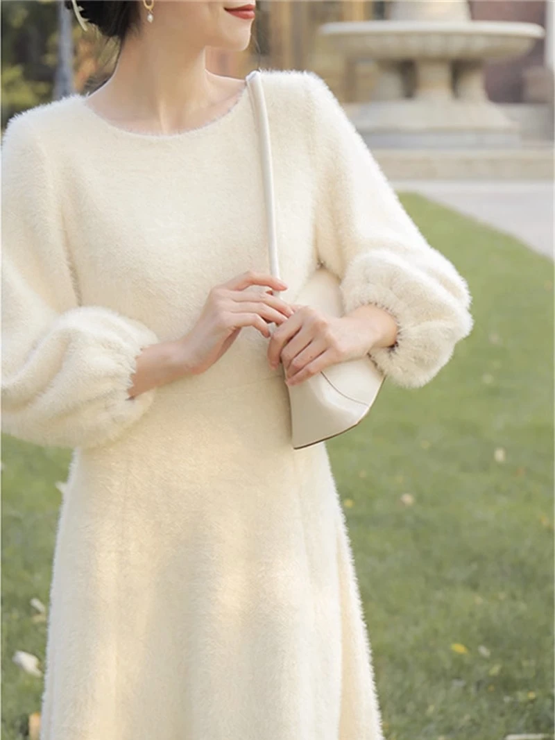 French Fairy Long Dress Plush Gentle White Sweater Dress Women\'s Spring Autumn 2024 New Style Adding Velvet Thickening Dresses