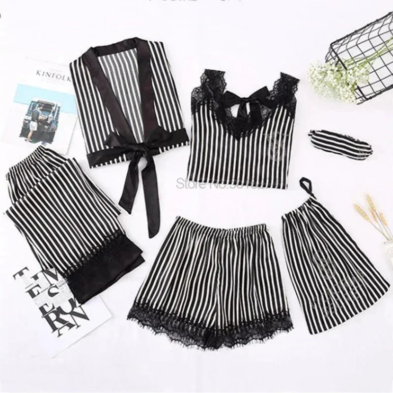 Setelan Piyama Garis Renda dengan Berlian Imitasi Wanita Satin Kimono Jubah Gaun Set Musim Panas V-Neck Bathrobe & Sling & Celana Pendek & Celana Lounge