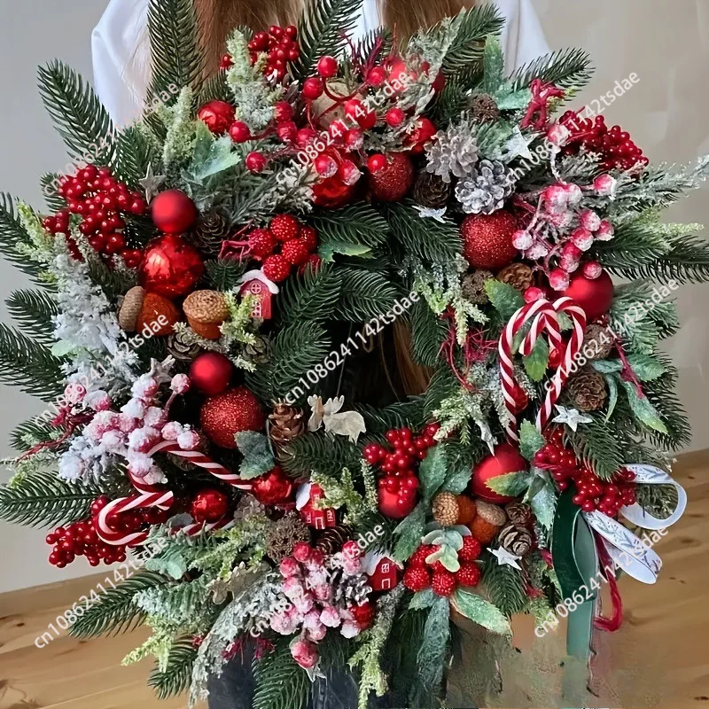 Popular Christmas Wreath Pine Fruit Berry Pine Cypress Decoration Winter Christmas Wreath