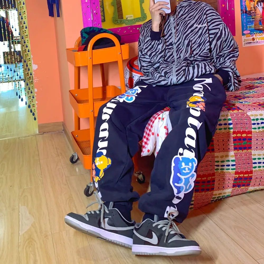 

Autumn and winter plush and thickened sports pants men loose neckline leggings for students trendy versatile casual pants men