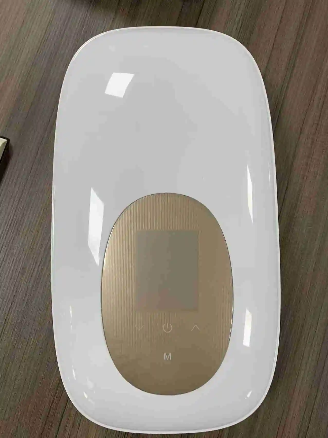 3.5kw/5.5kw Touch Screen or Knob Instant Tankless Electric Water Heater Bathroom and Kitchen Without Water Pump