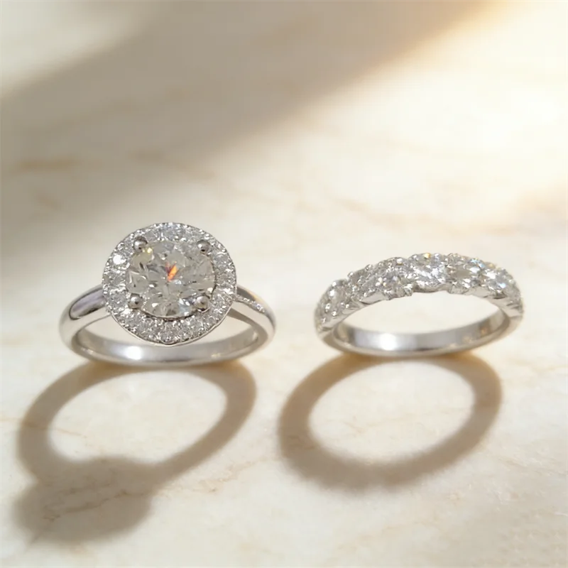 Elegant White Stone Zircon Luxury Engagement Silver Color Round Rings Set Party Anniversary Wedding Rings for Women