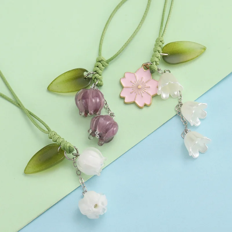 

Wholesale Cute Tulip Flowers Strap Lanyards Charms For Mobile Phone Case Keychain Car Key Chains Headset Cover Hang Jewelry