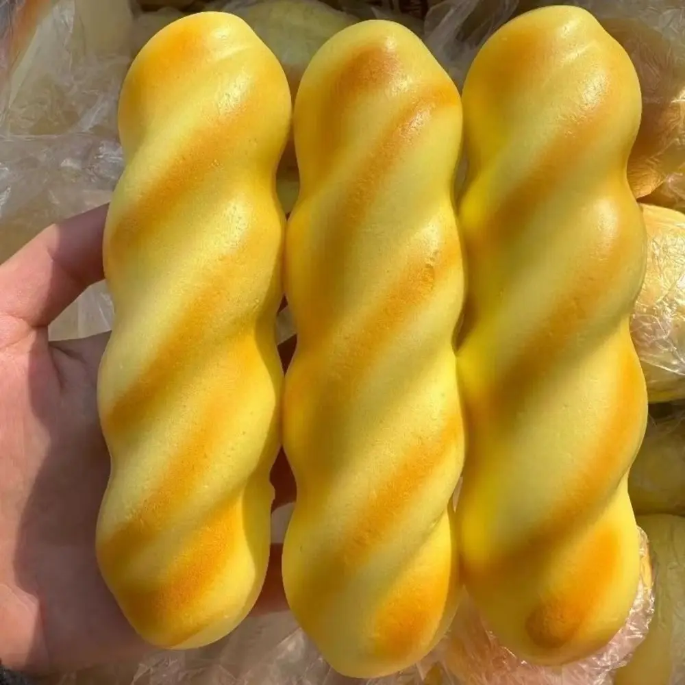 

1pc Cute Slow Rebound Bread Squishy Wet Soft Soft Sticky Squeeze Toy Pinch Toy Funny Gift