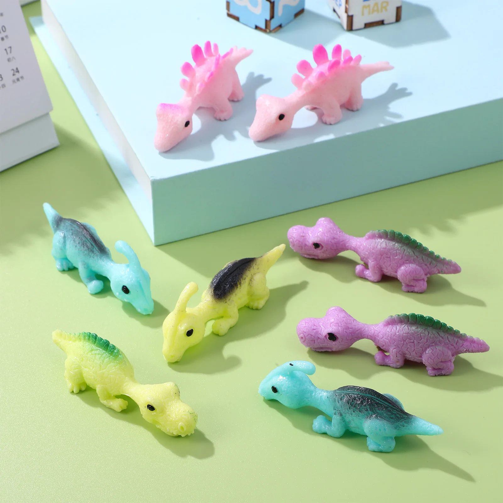 30 قطعة إصبع ديناصور الخفقان تحلق لمط شخصيات صغيرة هدايا الحفلات الحسية انحناء ديناصور مرن
