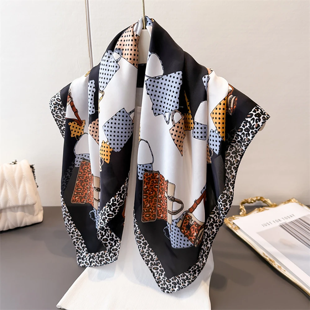 

New Fashion Leopard Print Shawl Square Scarf for Women Soft Satin Neckerchief Female Hair Bands Ribbon Headband Bandana 70X70CM