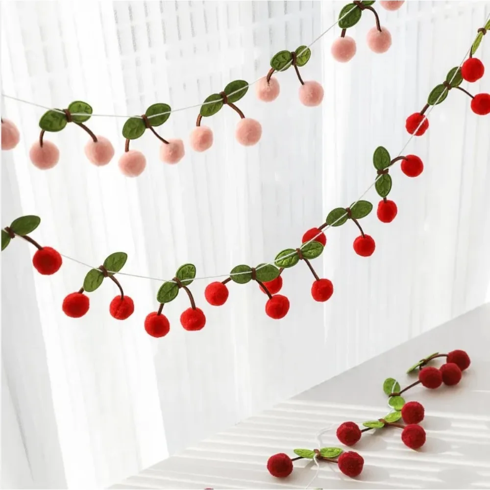 Cherry Felt Ball Handmade Garland String Wall Hanging Ornaments Hair Ball Pendant Kids Room Shower Party Favor اكواب ديزني