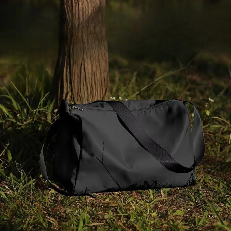 

1pcs Dry and Wet Separation Luggage Bag Fitness Sports Bag Multi-functional Storage Bag Suitable for Daily Outings