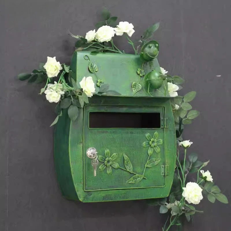 

‌Vintage Iron Mailbox, Rustic Wall Mounted Letter Box, Antique Villa Postbox, Garden Decorative Hanging Mail Holder