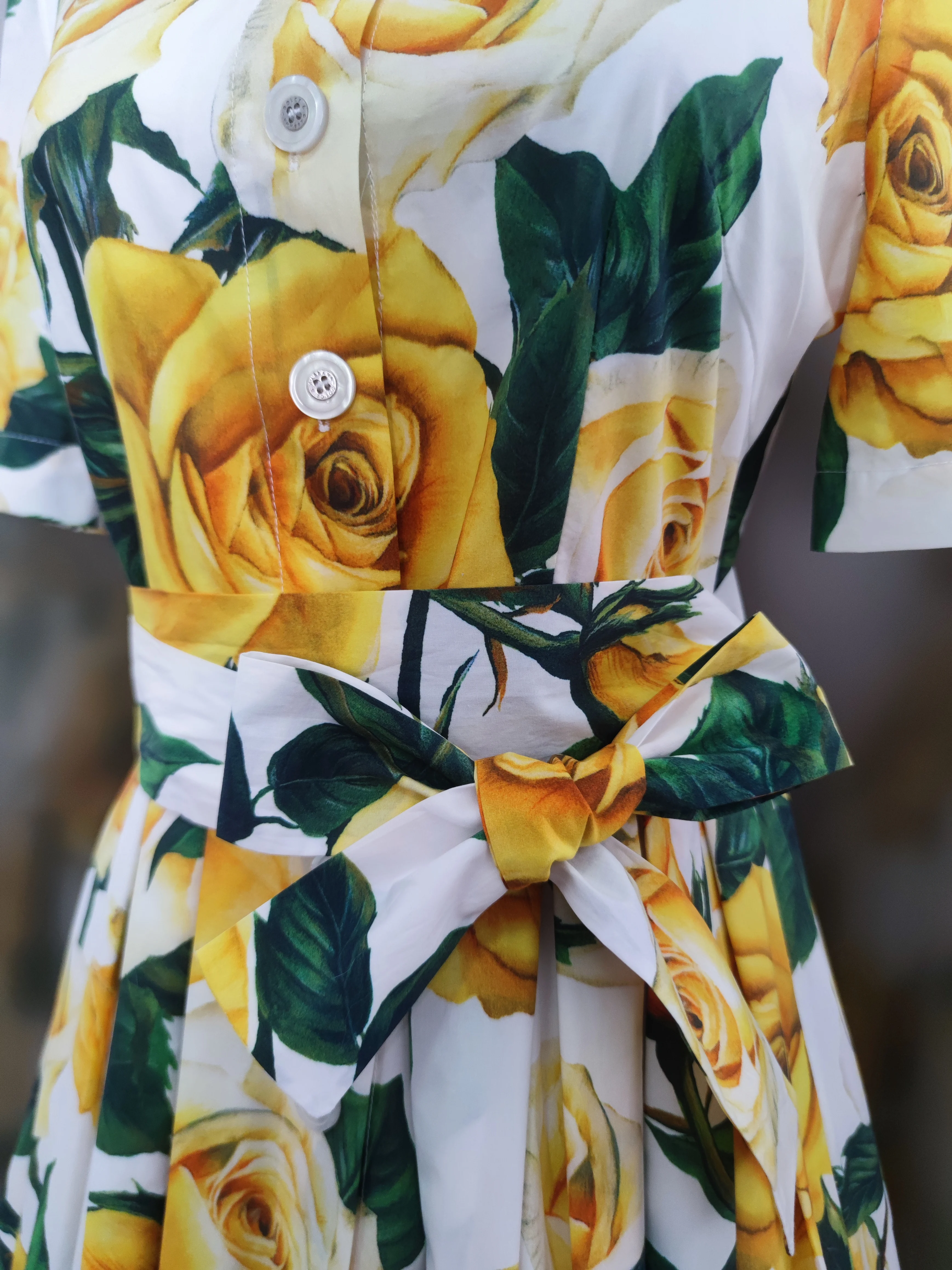 100% Cotton Dress 2024 Summer Women\'s casual yellow rose print dress with waist tucked and lapel shirt dress