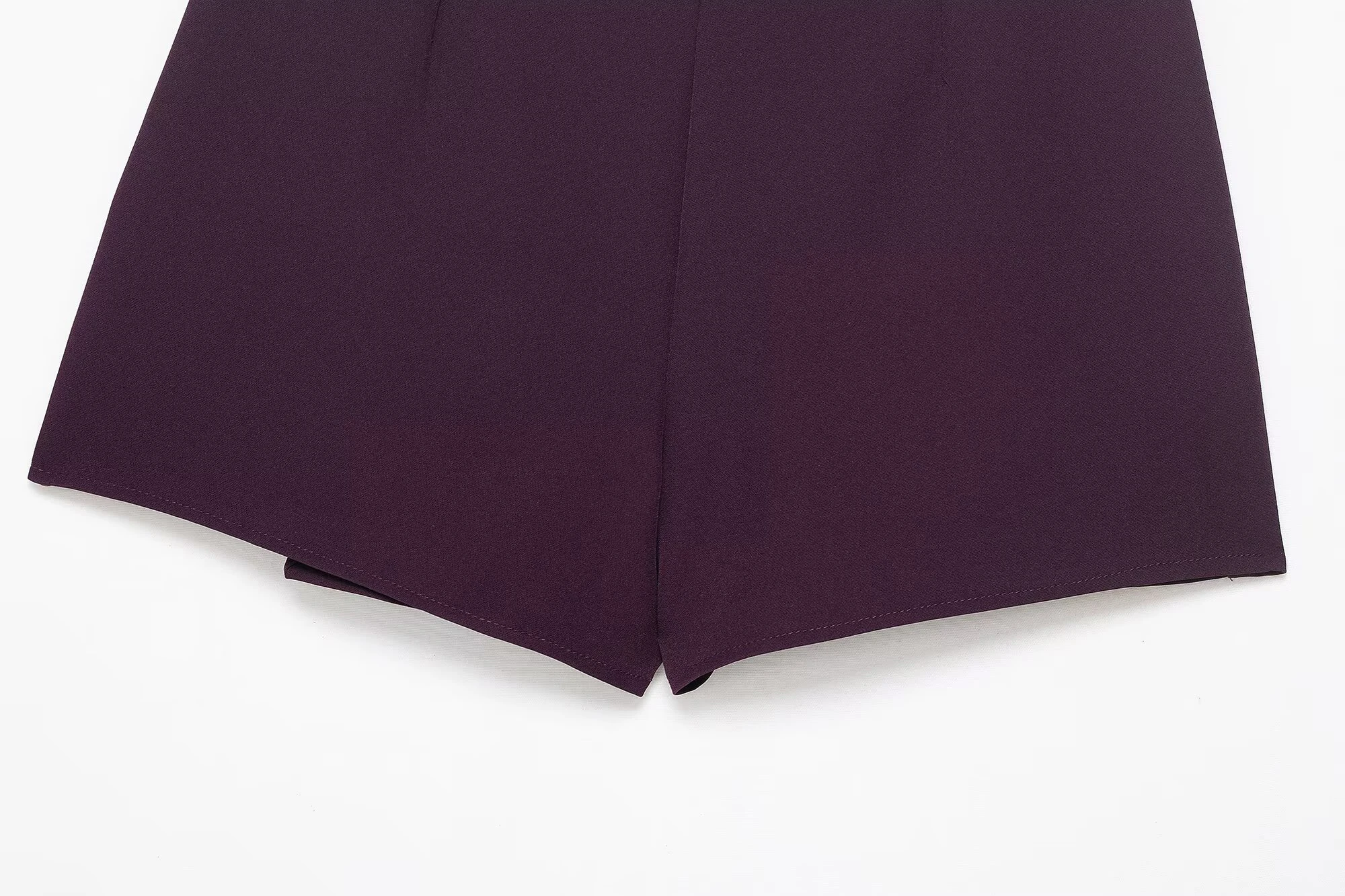 DEEABAE 2025 herfst nieuwe gepersonaliseerde modieuze afslankende hoge taille losse ketting brede geplooide casual shorts voor dames