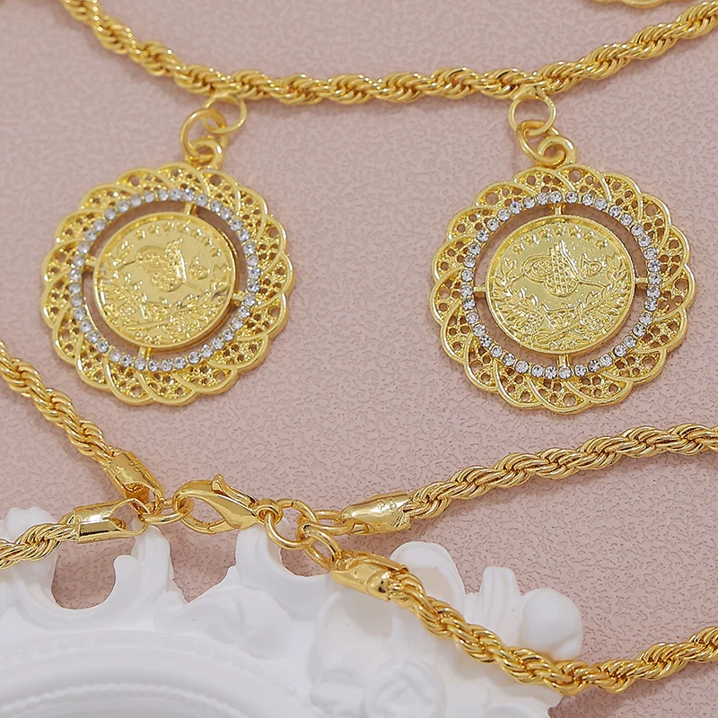 

Arabian Gold Plated Bride Necklace with Hollow Coins Versatile Occasions Suitable Festival Gift for Ladies Pendant