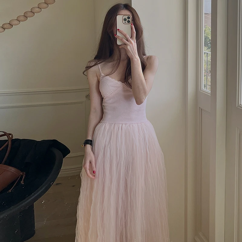 Chic Summer Gentle … - image