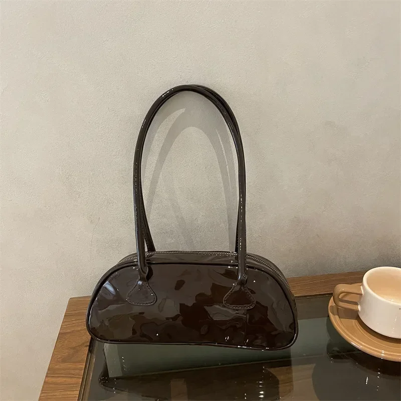 New design capacity solid color cross-border leisure large capacity PU early autumn simple shoulder underarm bowling bag