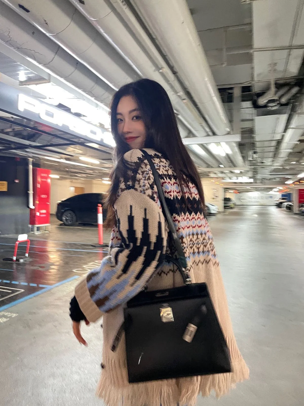 Christmas Bell Tassel Knitted Sweater Max Jump Color Weave Women's Open Cardigan Winter Fashion Color Block Design