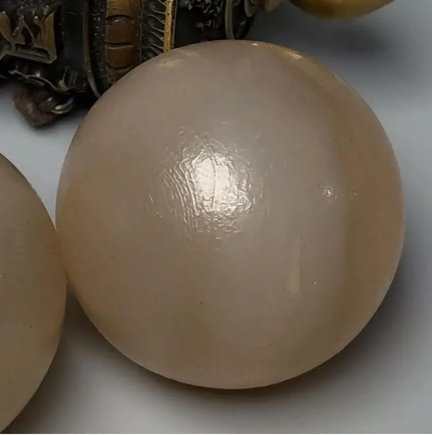 A Pair Natural White Agate Handball Beads Diameter: 40mm