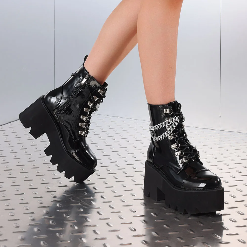المرأة القوطية حذاء من الجلد سميكة القاع منصة سلسلة معدنية ديكور الشرير مكتنزة عالية الكعب دراجة نارية أحذية بوت قصيرة موضة Stylis