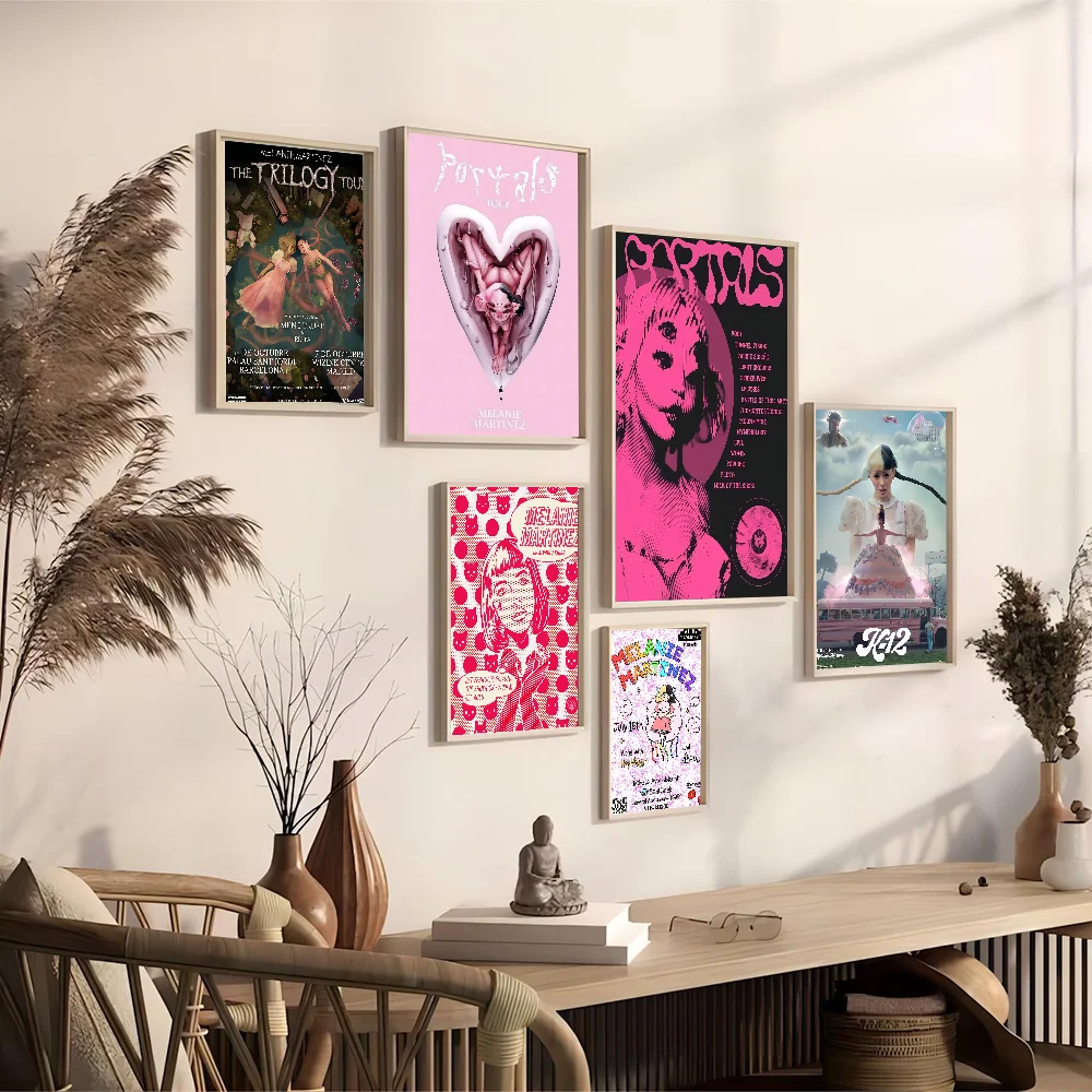 Melanie Martinez neue Musik selbst klebende Kunst Poster White paper Aufkleber DIY Zimmer Bar Cafe
