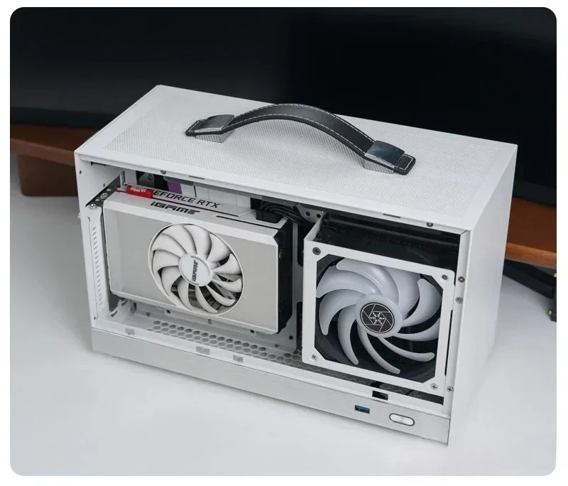 

S400V2 Scatola principale portatile per computer desktop TYPECmini portatile ITX Ultra Mini