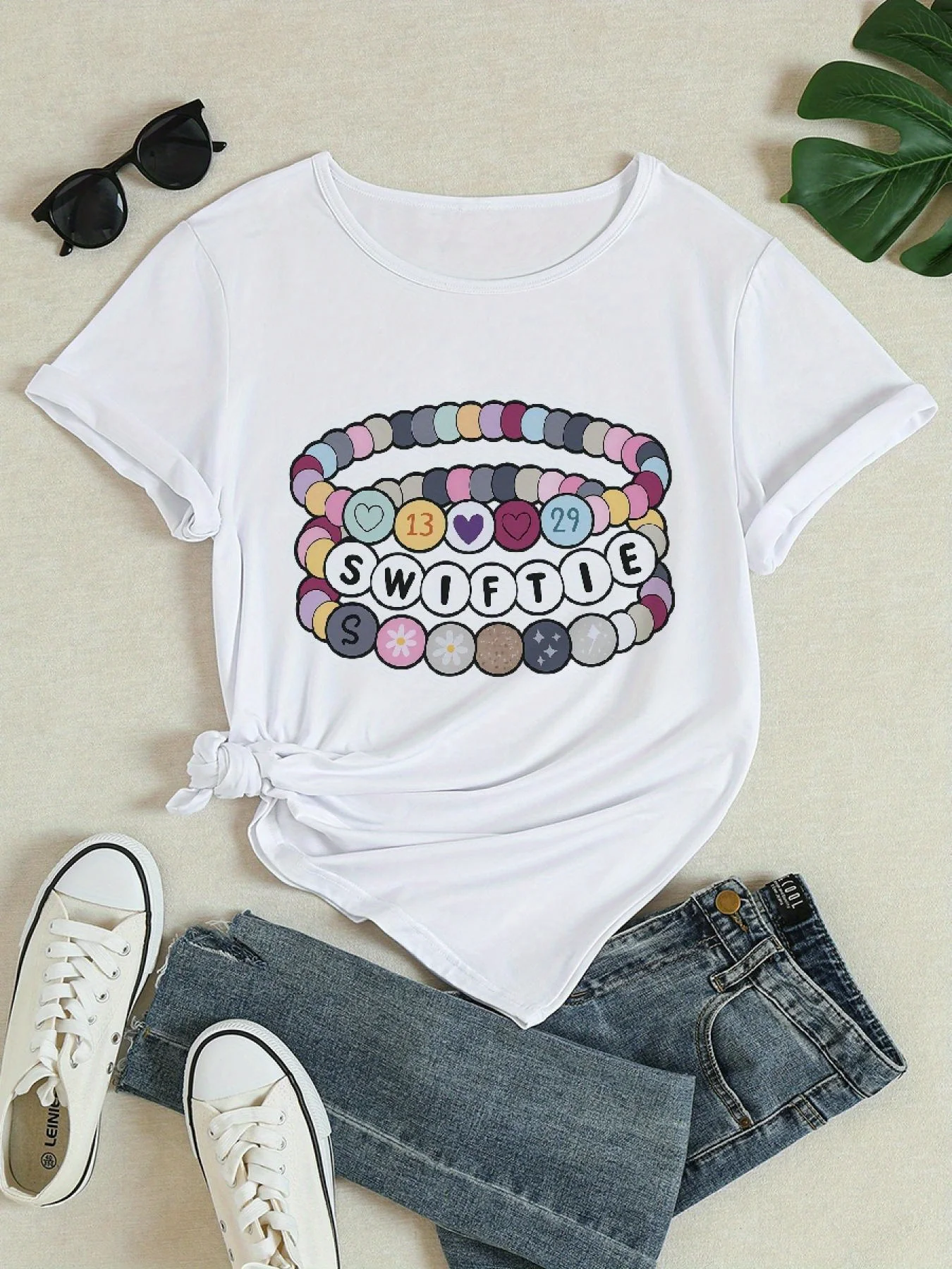 Camiseta de manga corta con cuello redondo para mujer, ropa informal con gráfico colorido de manga Harajuku "SWIFFTIE", ropa estética urbana