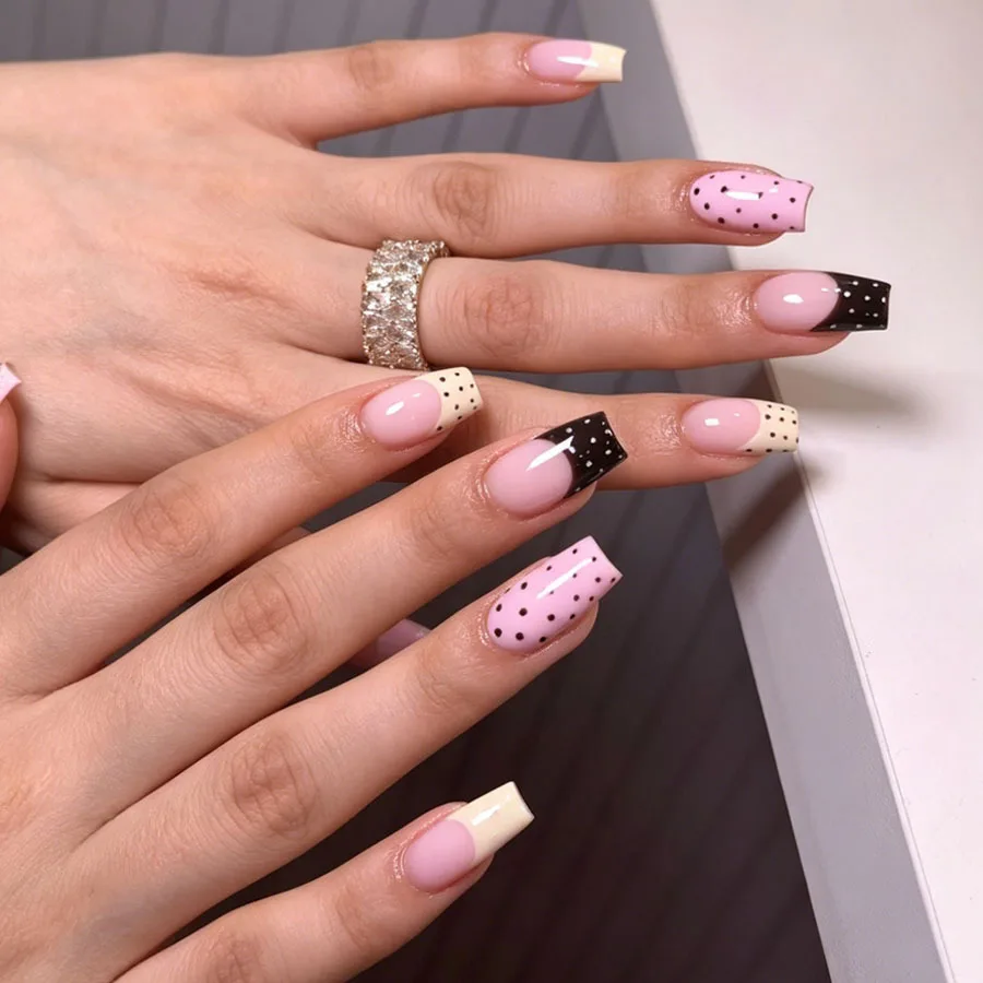 24/48Pcs Y2K Hand/Toe Press On Nails Pink Black Yellow French Fake Nails Polka Dot Printed Square Full Cover Acrylic False Nails